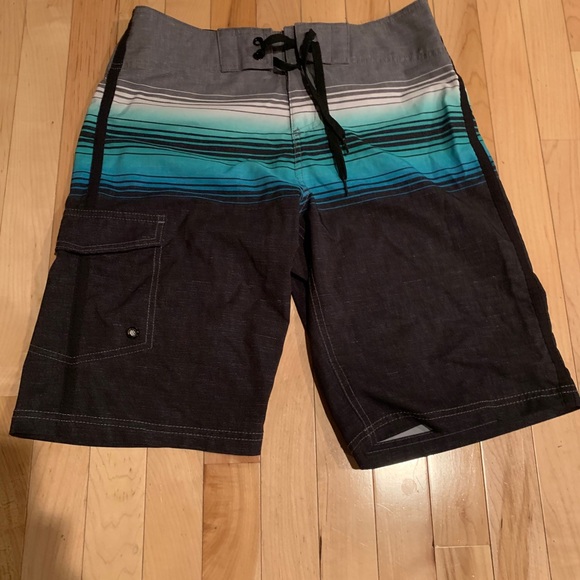 Men’s 30”W swim board shorts - Picture 1 of 2